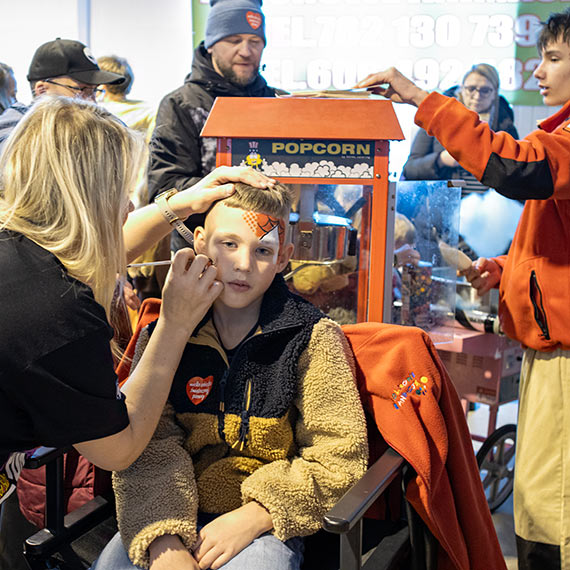 Mieszka�cy oczarowani skal� wydarze�! Tak pulsuje �winoujskie serce WO�P w fina�ow� niedziel�