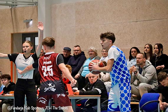 Koszykarski weekend w Świnoujściu. Wygrana U19 i pierwsza porażka U16