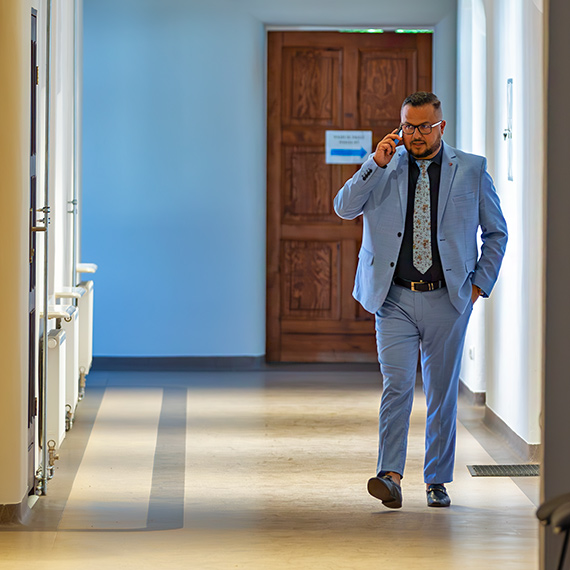 Od 1035 do 5900 z�. Licytacja z Arkadiuszem Mazep� zako�czy�a si� pi�knym fina�em