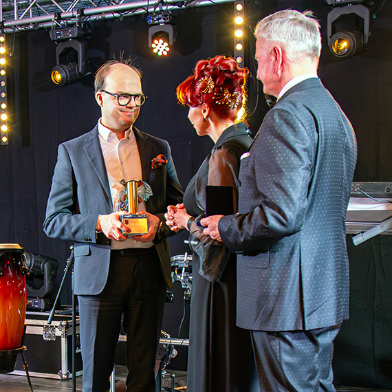 200 gości, 16 statuetek i zabawa do świtu. Tak wyglądał Prezydencki Bal Maskowy w stylu weneckim