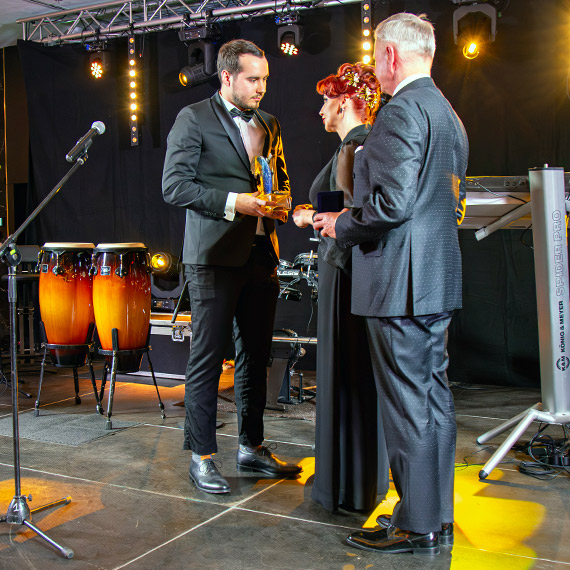 200 gości, 16 statuetek i zabawa do świtu. Tak wyglądał Prezydencki Bal Maskowy w stylu weneckim