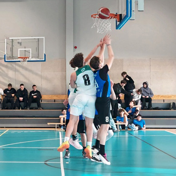 Pi�ka koszykowa ch�opc�w w ramach Licealiady 2025/2026