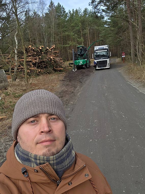 Ci�ar�wki w przytorskich lasach. Radni pytaj� o bezpiecze�stwo drogi na pla��