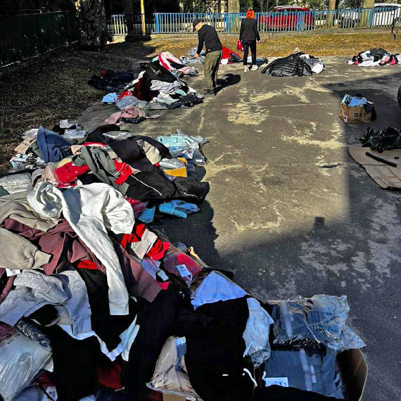 Blisko 1200 podrobionych produkt�w zabezpieczonych przez policjant�w