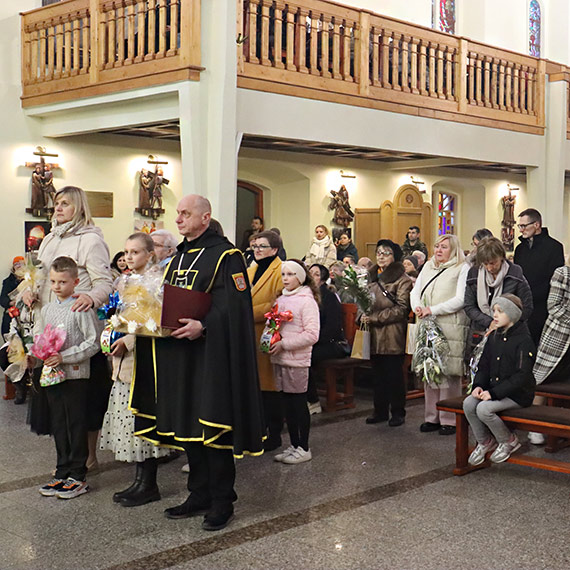 Od czwartkowej mszy �wi�tej wieczerzy pa�skiej rozpocz�y si� obchody Triduum Paschalnego; m�ki, �mierci i  zmartwychwstania Chrystusa