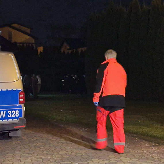 Po petardzie ruszył po piwo. Po chwili leżał ranny na posesji przy Wielkopolskiej