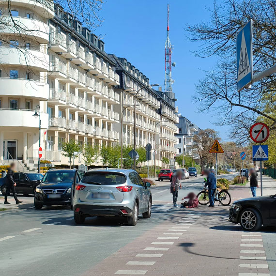 Zdarzenie przy ulicy S�owackiego bez zg�osze� s�u�b. Co si� wydarzy�o?