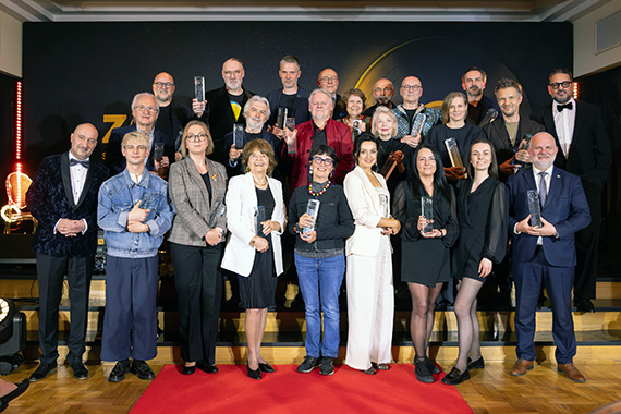 Jaros�aw Molenda odebra� Nagrod� ZAiKS-u im. Karola Ma�cu�y�skiego