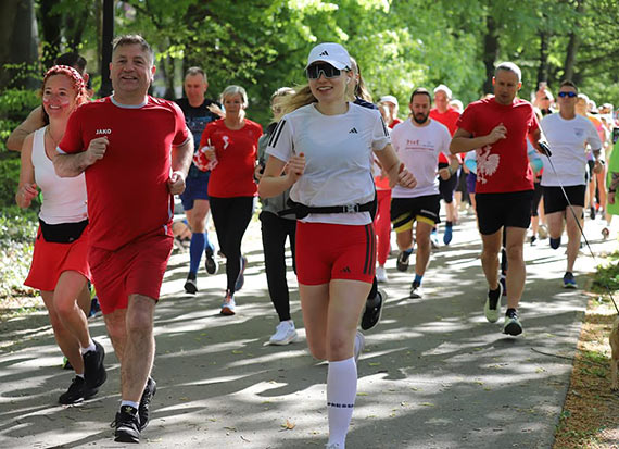 Bia�o-czerwony 446. parkrun
