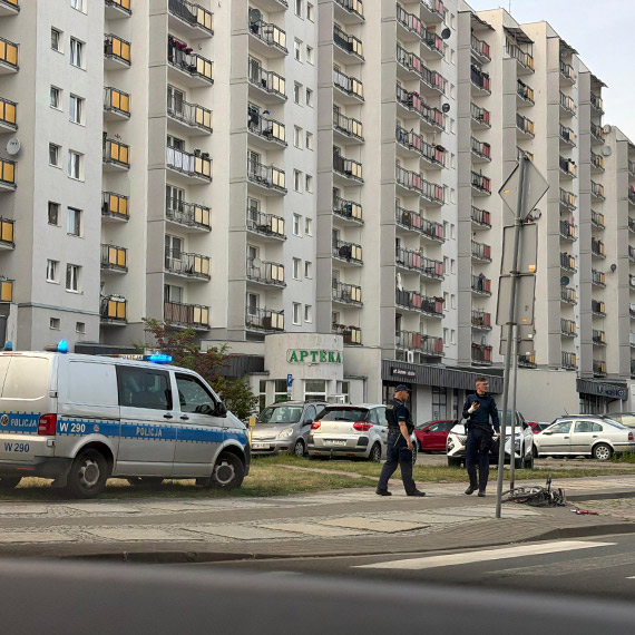 Potr�cenie przy Chrobrego. 66-letnia kobieta trafi�a do szpitala