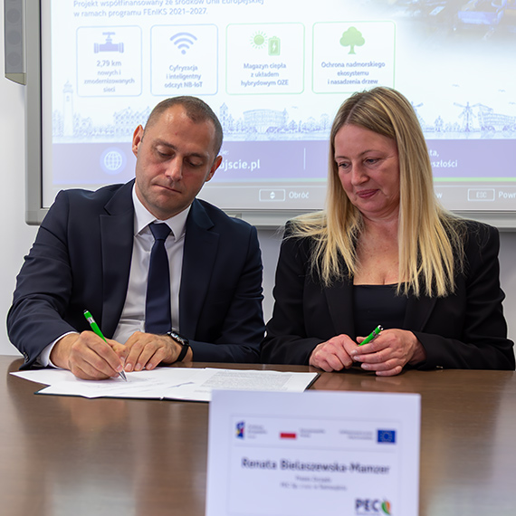  Blisko 8,7 mln z� unijnego wsparcia dla PEC. Podpisano umow� na modernizacj� sieci ciep�owniczej w �winouj�ciu. Zobacz film!