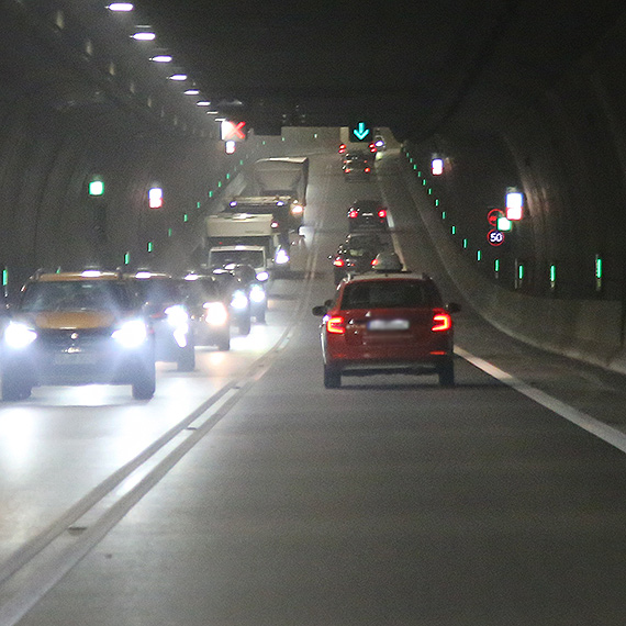 Tunel w �winouj�ciu b�dzie zamkni�ty noc�. Wraca prom Bielik