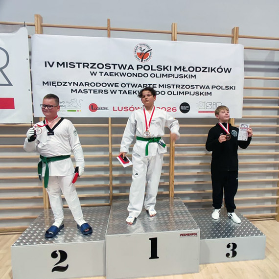 M�odzi wojownicy z ULKSW Pomorze podbili Lus�wko. Dwa z�ota dla �winouj�cia!