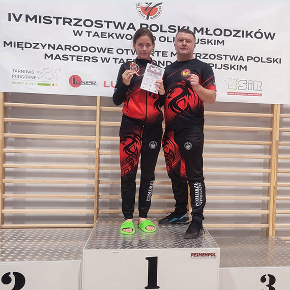 M�odzi wojownicy z ULKSW Pomorze podbili Lus�wko. Dwa z�ota dla �winouj�cia!