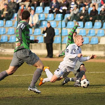 Flota polega z Grnikiem 0-2