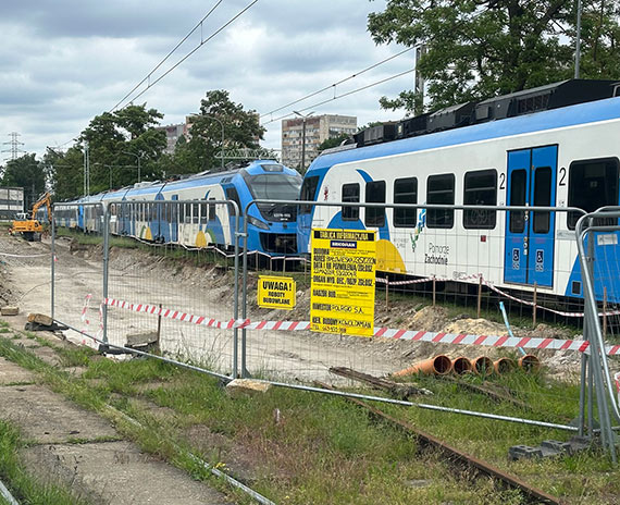 W Szczecinie powstaje nowoczesna myjnia poci�g�w POLREGIO