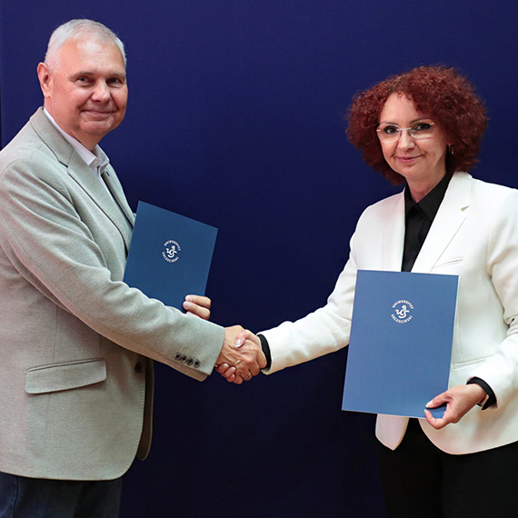 Uniwersytet Szczeci�ski i Gmina Miasto �winouj�cie zacie�niaj� wsp�prac�