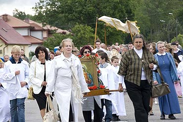 Procesje Boego Ciaa przeszy przez miasto